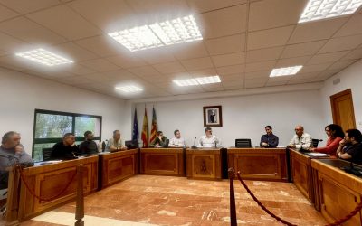 La Corporació Municipal de Muro es reuneix per a mostrar la seua predisposició a col·laborar amb el centre de xiquets en estat de vulnerabilitat