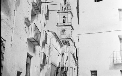 Carrers, rostres, històries: Muro a través de Ramiro